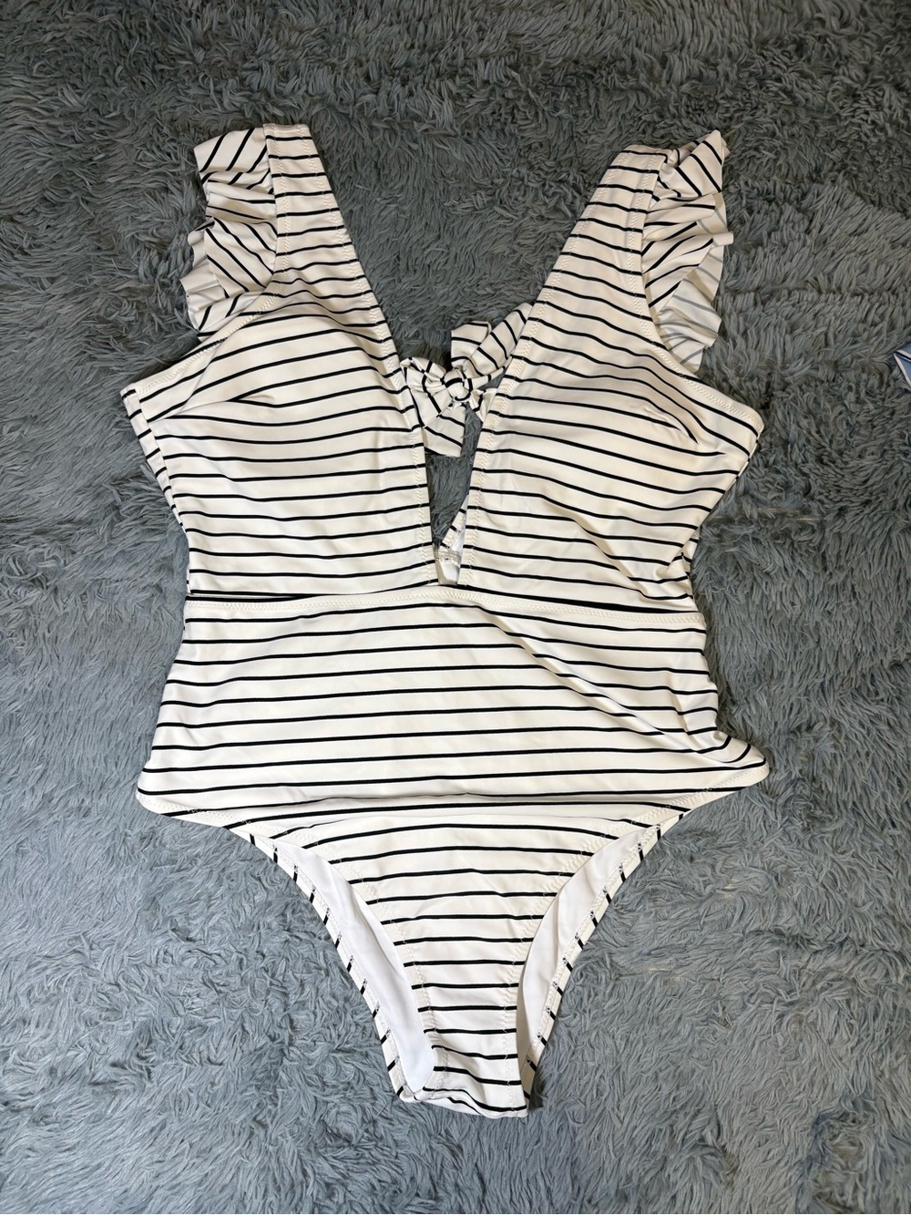 Cupshe Black and White Striped Ruffle One-Piece Swimsuit